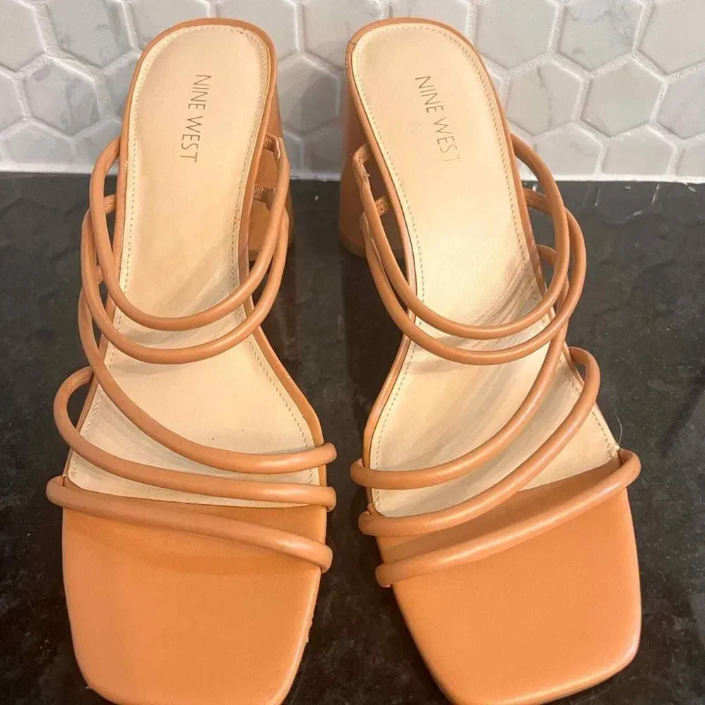 Nine West Glowy Women's size 11 M Heel Sandals‎ Multi Strap Square Toe Shoes New